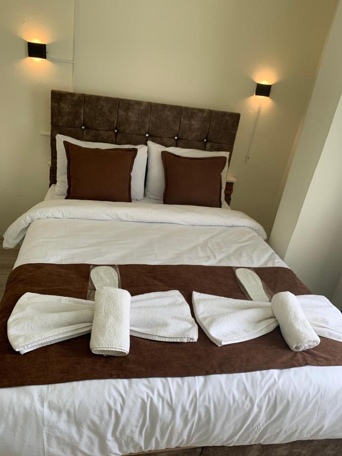 Dos Hermanos Hotel Stambuł Zewnętrze zdjęcie