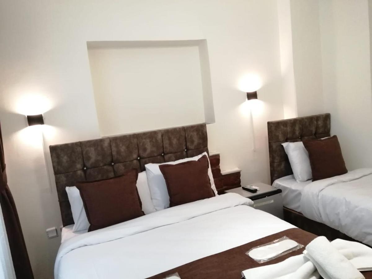 Dos Hermanos Hotel Stambuł Zewnętrze zdjęcie